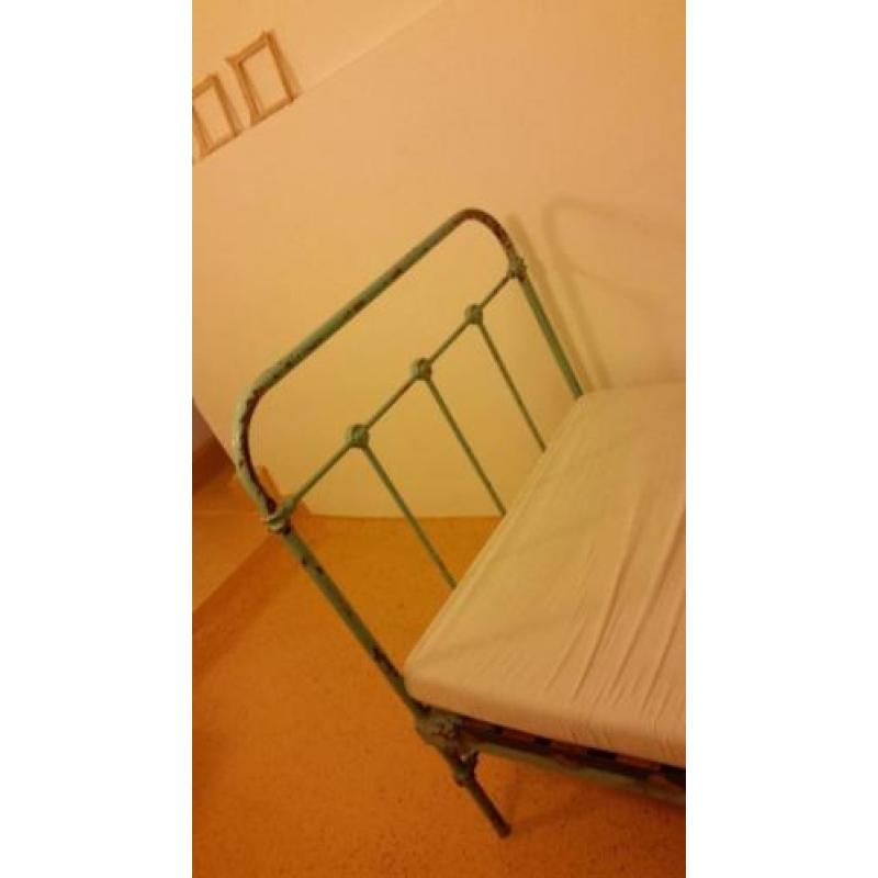 Antiek Frans bed