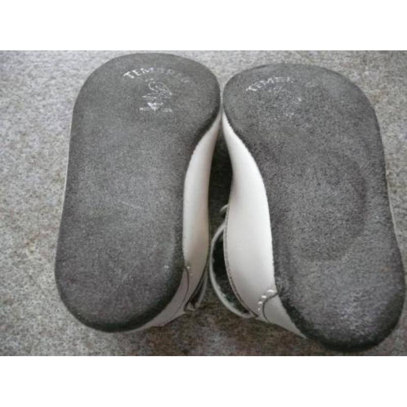 Tembred kinder schoenen maat 18 of 19 vinyl met leren solen