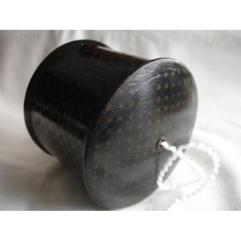 ANTIEK PAPIER MACHE KNOTTE HOUDER - ooq