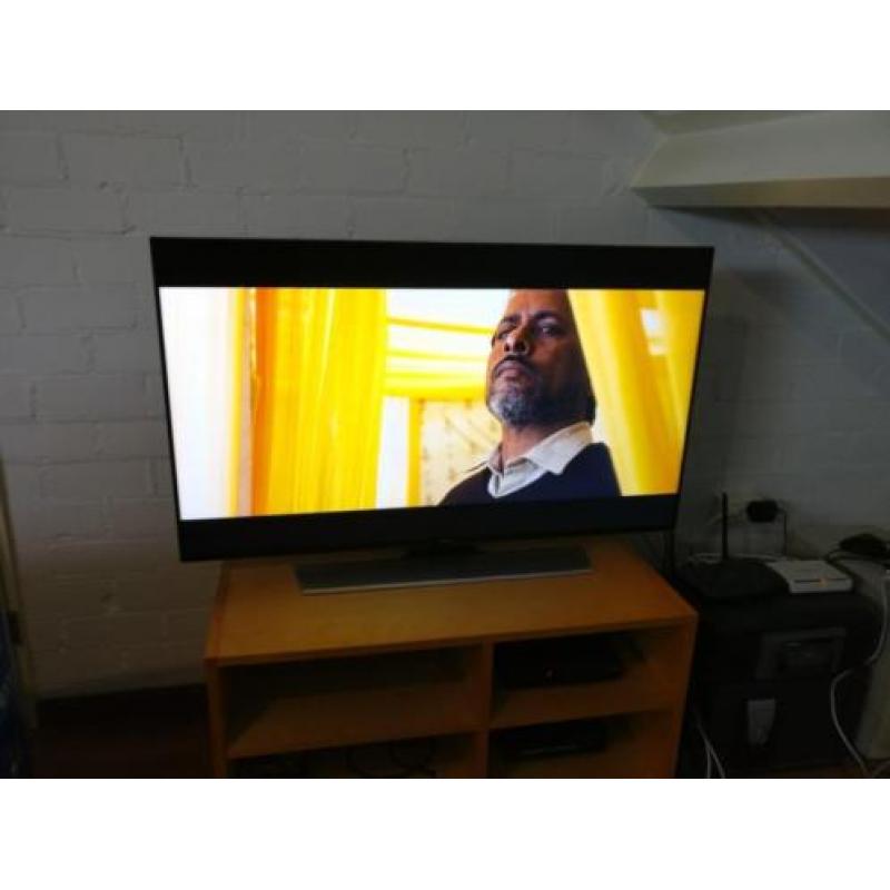 Zeer mooie Samsung 48hu7500 48" UHD 4k TV met 3D