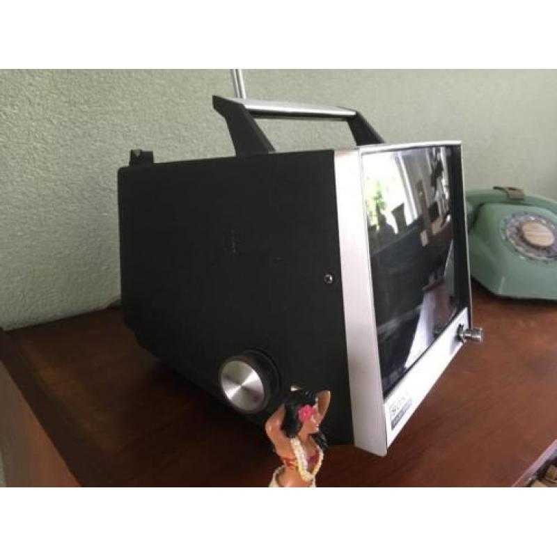 Vintage/retro draagbare mini TV Sony uit de jaren 70!