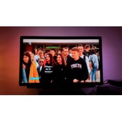 PHILIPS ambilight 40" 3D full HD SMART TV 40pfl9705h/12