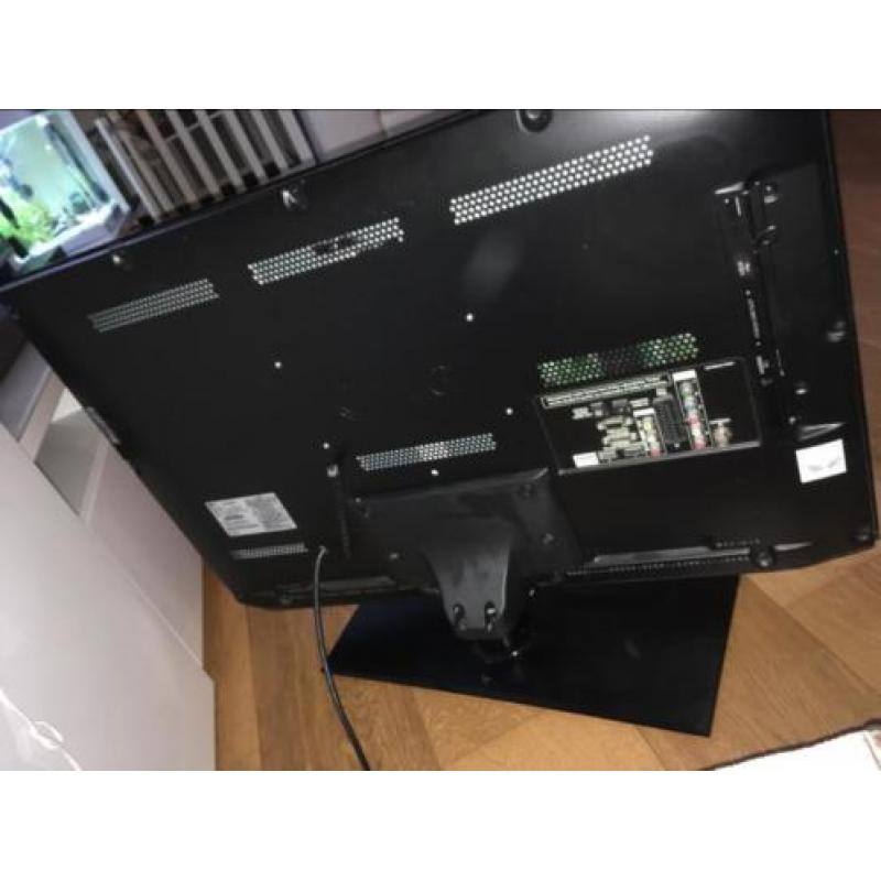 Tv lg 32lv3550