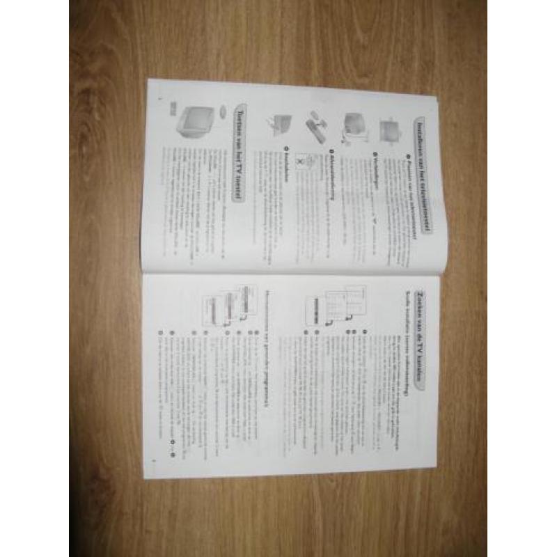kleuren TV Philips 42cm