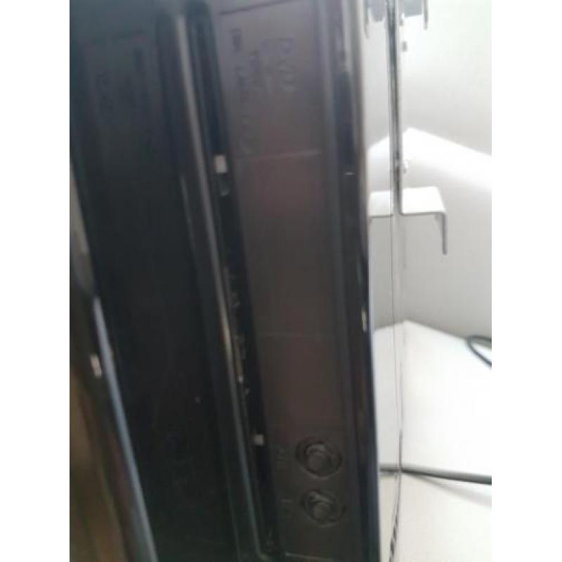 Te akai tv dvd met Hang plaat en voet