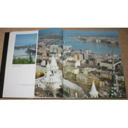 Hungarys Heritage; National parks; 2002; Hongarije