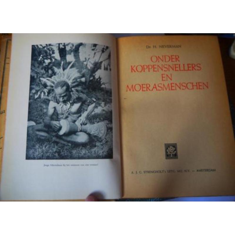 Onder Koppensnellers en Moerasmenschen dr H. Neverman