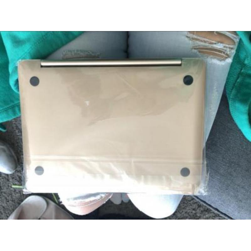 Ipad case met toetsenbord ! SPIKPLINTERNIEUW !!