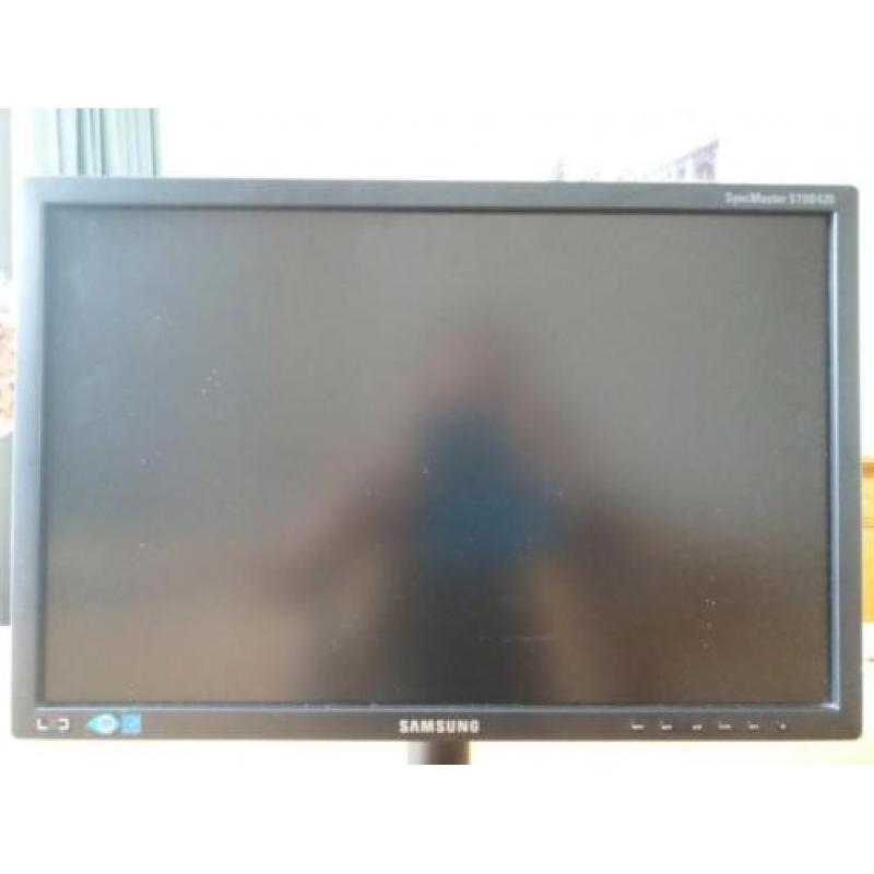 Monitor