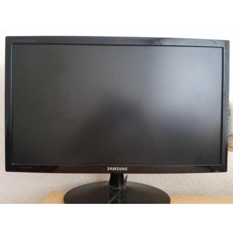 Samsung syncmaster 2 ms responds time