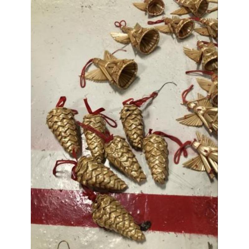 Rieten kerstboom hangers