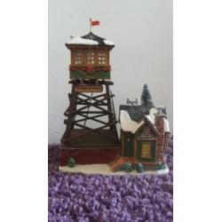 Lemax eagle's nest met verlichting en in doos brandweer