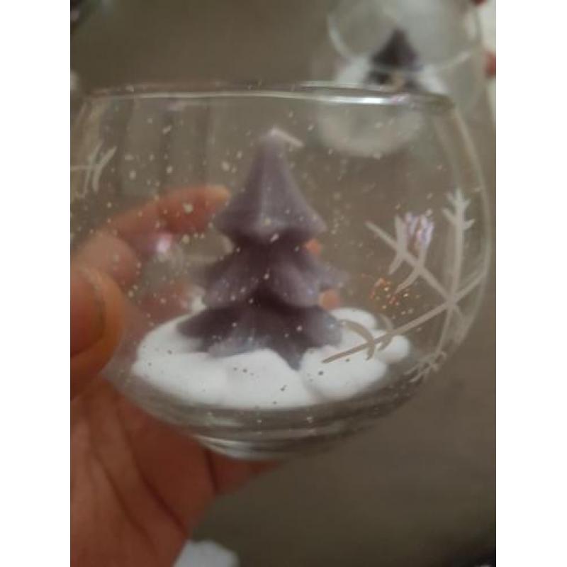 2 kaarsen in glas