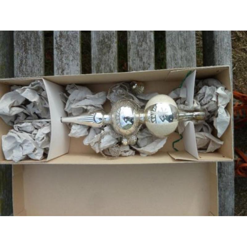 Antieke oude zilveren kerstboom piek met belletjes vintage