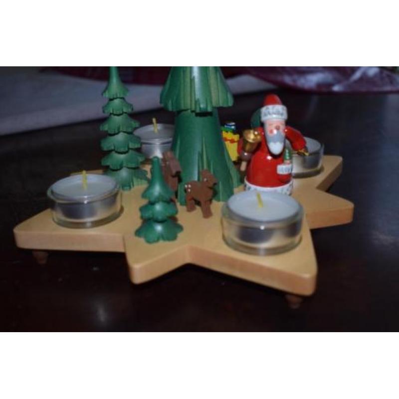 kerst pyramide origineel uit het ertsgebergte van duitsland
