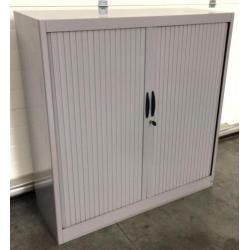 Kast 125 x 120 x 45 nu voor slechts 29 euro.