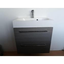 Moderne wasbak softclose compleet met kraan
