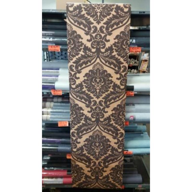 Bruin BAROK vliesbehang €8,50