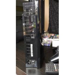 Playstation 3 - 160GB - model CECHL04