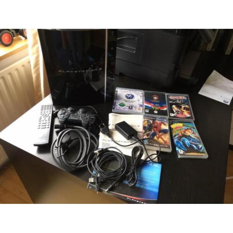 Playstation 3 - 160GB - model CECHL04