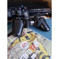 Sony PlayStation 3 (PS3) 320GB - 2 controllers + FIFA17