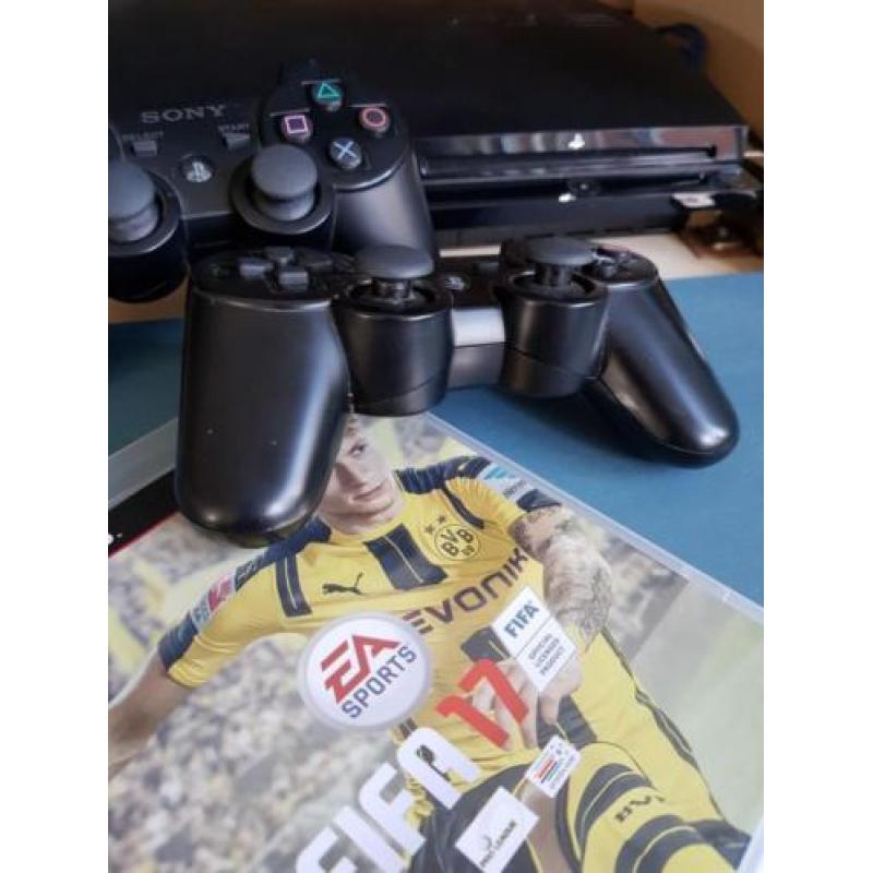 Sony PlayStation 3 (PS3) 320GB - 2 controllers + FIFA17