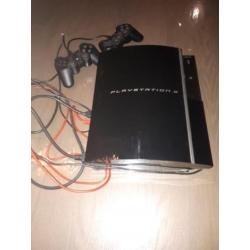Playstation 3 + 2 controllers te koop