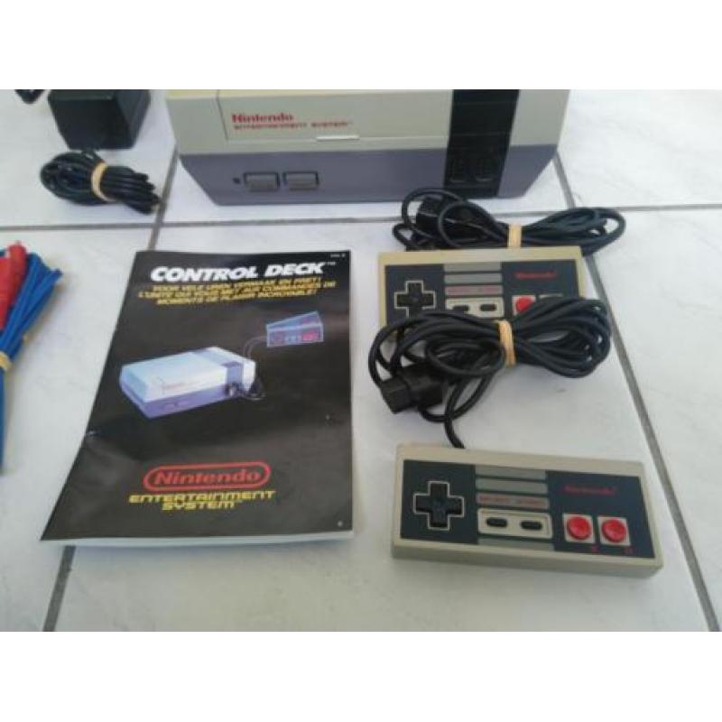 Nintendo NES + toebehoren