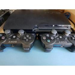 Sony PlayStation 3 (PS3) 320GB - 2 controllers + FIFA17