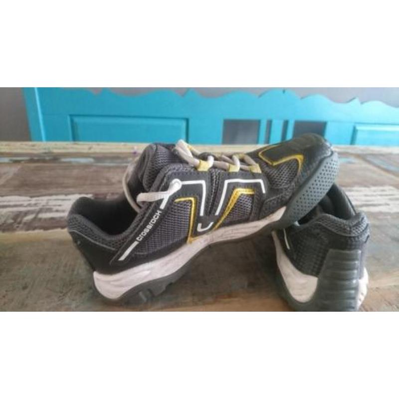 Wandelschoenen maat 33 decathlon
