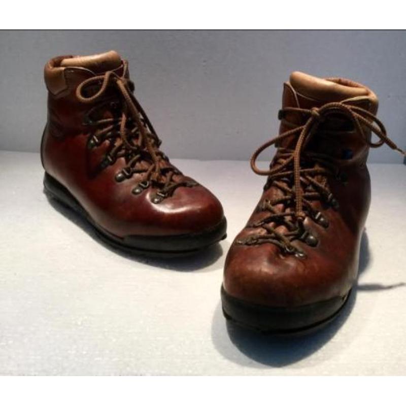 SCARPA, BERGSCHOENEN / WANDELSCHOENEN, maat 41